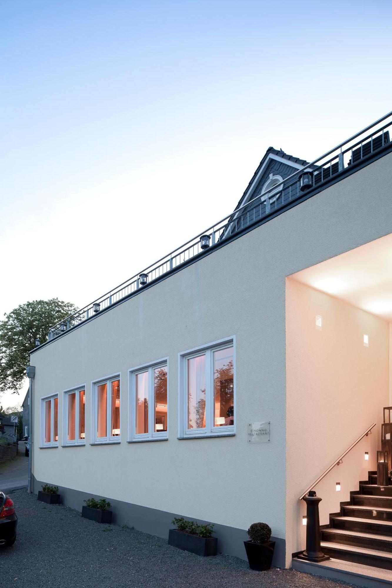 Hotel Zu Den Drei Linden Wermelskirchen Exteriér fotografie