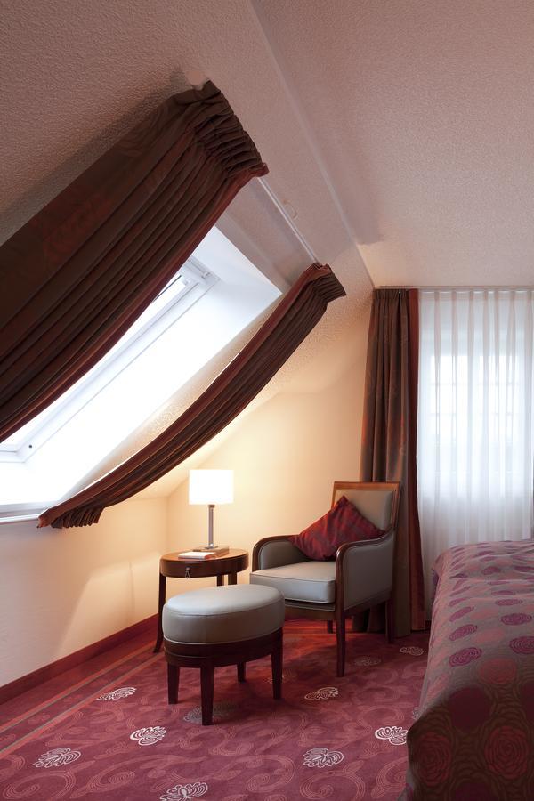 Hotel Zu Den Drei Linden Wermelskirchen Pokoj fotografie